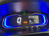 小さなクルマを知り尽くしたエキスパートが、基本性能に関わる機能や状態を徹底的に点検致します。