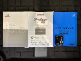 スマートキーは鍵をバッグに入れたままでもドアロックの開閉やエンジンのON・OFFができます。夜間や雨の日も鍵を探さなくて良いので便利です。