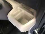 【ドリンクホルダー】こちらにドリンクホルダーがついています!