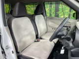 ドライバーによって運転しやすいポジションは異なり、あの車はどうなのか不安なこともありますよね。気になるお車は店頭で乗り込んでご確認いただけます♪