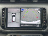 【アラウンドビューモニター】駐車時にまるで空から自分の車を見ているかのような映像を映し出して、安全に確認できる機能です!接触の危険が迫れば、表示や警告音で知らせてくれます!難しい駐車も楽々です!