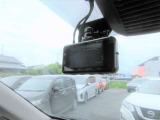 前後ドライブレコーダー装備で安心です