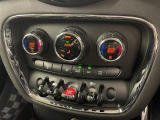 ◆LIBERALAは、輸入車選びの新たなスタイルを提案するインポート・セレクト・ブランドです。オーナー様となる方がクルマから直接感じる感性を第一にした、最良の一台との出会いをコーディネートいたします。