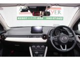 ステアリングの剥げもありません!! 運転する際に目に付くところですので綺麗な方がいいですよね☆ またダッシュボードも綺麗ですよ☆何か剥がした跡がベタベタ残っていると目に付いて嫌ですよね!