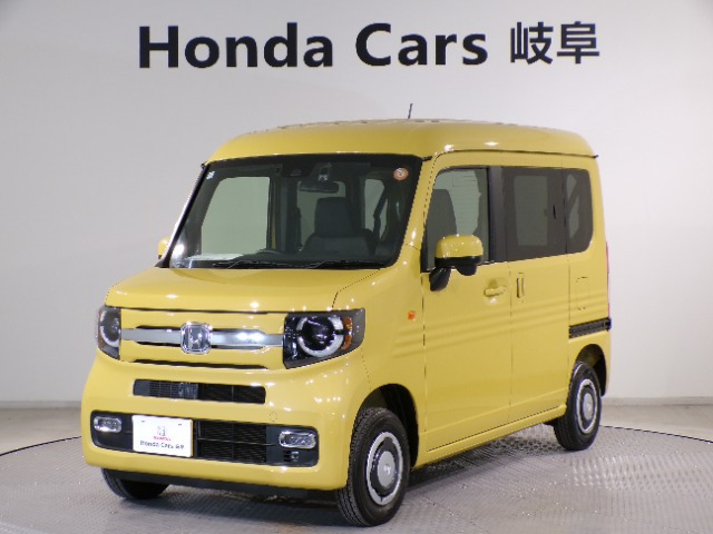 N-VAN ファン 4WD