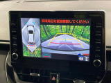 【パノラミックビューモニター】専用のカメラにより、上から見下ろしたような視点で360度クルマの周囲を確認することができます☆死角部分も確認しやすく、狭い場所での切り返しや駐車もスムーズに行えます。