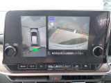 アラウンドビューモニターも付いているので、車庫入れもスムーズにできます。
