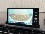 【バックカメラ】リバースにするだけで映ります、後方の安全確認や、狭い駐車場での車庫入れ、雨の日や夜間など視界の悪い時に便利です!安全にバックする為には欠かせない装備です。