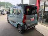 九州運輸局認定の民間車検工場を完備しておりますので、車検・点検もお任せ下さい!