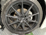 タイヤサイズ21540R18