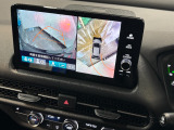 バックギアに入れるだけで自動でリヤカメラに切り替わります!車庫入れやバックが苦手な方にオススメ!