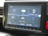 ナビゲーションは純正9インチメモリーナビ(VXM-165VFNi)を装着しております。AM、FM、CD、DVD再生、Bluetooth、音楽録音再生、フルセグTVがご使用いただけます。