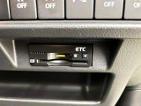 ETC車載器付きです。高速道路の料金所もスムーズに通過できます。