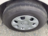 当店の車はルームクリーニング施工済み!納車前には手がけWAX、室内仕上げ清掃で納車をおこなっております!