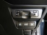 スマートETC2.0を装備。 広域な道路交通情報や安全運転をサポートする情報を得て、刻一刻と変化する道路状況に対応して、最適なタイミングで、運転支援サービスをご案内。新サービスにも対応しています。