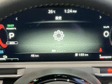 モニター式メータパネルです。回生モニター等様々な情報表示を変更できるデジタルスピードメーターとなっております。