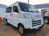 どのお車にも車検の残り期間により、安心の12ヶ月点検又は車検整備付きです。納車後の点検、車検などアフターサービスもお任せください。