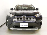 この度は、当社の展示車をご覧いただきまして、誠に有難うございます。自信をもってお勧めできる車となりますので、ごゆっくりご覧頂きたいと思います。