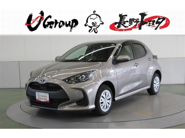 ヤリス 1.5 ハイブリッド X E-Four 4WD 