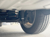 お車を安心してお乗りいただく為には、足回りの定期点検が欠かせません。サービスサポート(有償保証)では無料点検もご提供しており、安心のカーライフをお過ごしいただけるサポート体制が整っています。