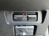 ETCを装備。これで高速道路の料金所もノーストレス。ノンストップで通過します。