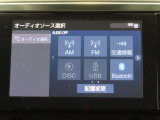 ナビ、テレビ、があり、携帯とBluetooth接続も可能ですお出かけが楽しくなりますよ!