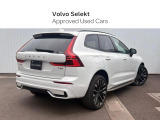 XC60 ウルトラ T6 AWD プラグイン ハイブリッド 4WD 