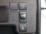 アイドリングストップ機能がついているので、停車時にエンジンを止めて燃料消費を抑えます。環境にもお財布に優しいですね♪