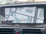 ●純正ナビ:一体感のあるナビは、高級感ある車内を演出してくれます。Bluetooth再生などオーディオ機能も充実しておりますので、運転もより楽しめます♪