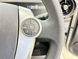 各操作スイッチなどもハンドルから手を放すことなく操作可能で安全運転に支援いたします!