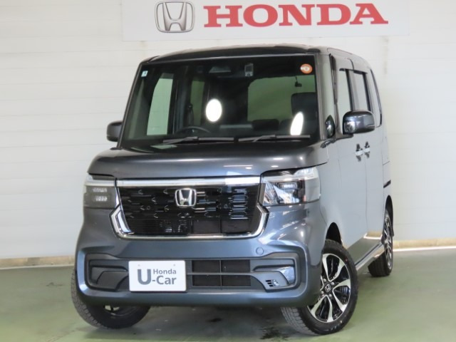N-BOXカスタム カスタム 660 4WD