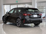 BMWを熟知したメカニックよる100項目の納車前点検☆ドイツ本国と同様の教育・訓練を受けたBMW専門メカニックが100項目にも上るポイントを徹底的にチェックいたします。