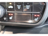 シートヒーター装備付き車!!座席に埋め込まれた電熱線によりシートを暖めることが出来る装備で、温められたシートは、寒い冬には最適です!!