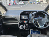 ヴォクシー 2.0 ZS マルチ ユーティリティ 5人乗!! 純正16インチアルミホイール