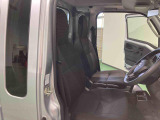 ご覧いただきありがとうございます!安心保証付きの展示車を多数揃えておりますのでお気軽にお尋ねください。