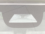 【ホンダセンシング】走行中に前方の車両等を認識し、衝突しそうな時は警報とブレーキで衝突回避と被害軽減をアシスト。より安全にドライブをお楽しみいただけます。