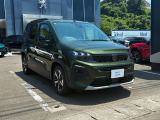 専門のサービススタッフに専用テスター。ご納車前の点検整備から、アフターサービスまで、お任せ下さい。