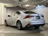 当社でご購入頂いた全ての車両はご納車前、エンジンオイル交換・ワイパーゴム・ブレーキ点検・調整・その他確認の上ご納車いたします。