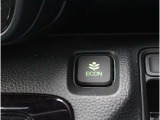 ECONスイッチの効果とあなたの運転で、クルマと力をあわせ「燃費向上=ガソリン代の節約=CO2 削減」のチャレンジをお楽しみください。