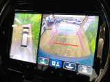 【全方位モニター用カメラ】専用のカメラにより、上から見下ろしたような視点で360度クルマの周囲を確認することができます☆死角部分も確認しやすく、狭い場所での切り返しや駐車もスムーズに行えます。