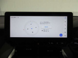 12.3インチディスプレイオーデイオ(AM/FMチューナー・フルセグTV・Biuetooth・USB入力)が付いています。