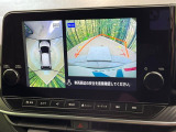 【アラウンドビューモニター】専用のカメラにより、上から見下ろしたような視点で360度クルマの周囲を確認することができます☆死角部分も確認しやすく、狭い場所での切り返しや駐車もスムーズに行えます。