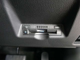料金所でも、窓をあけずにスイスイ通過のETC☆☆もうドライブの必須アイテムですね!!
