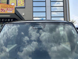 届出済未使用車を一人でも多くの方に提供できるよう専門スタッフがしっかりと説明し、相談にのらせていただきます。