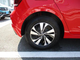納車前には71項目におよぶ点検整備を実施し、安心してお乗りいただける状態でご納車します。