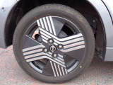 純正アルミホイール!!格好良くてホイールがあなたの愛車をいっそう輝かせます☆