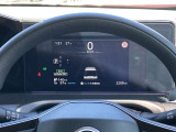 シンプルなメーターになっており、とても見やすくなっております!平均電費、充電残量、時刻や走行距離などしっかり確認できます!