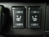 運転席と助手席には、シートヒーターを装備しています。冬場は必需品です!