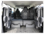 【新車/新型】9型ハイエースワゴンGLガソリン4WD フローリング施工&スマートベッドキット装備!オフロード仕様外装!