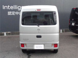 後方からもスッキリスタイル